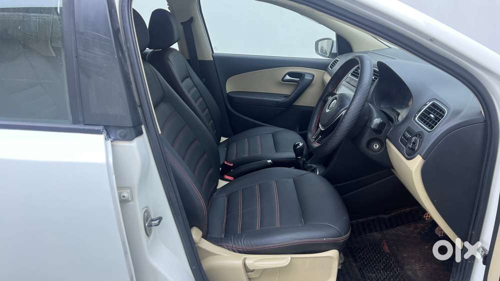Volkswagen Polo Petrol Highline 1.2l, 2017, Petrol