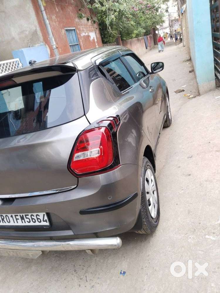 Maruti Suzuki Swift 1.2 Vxi (o), 2022, Petrol
