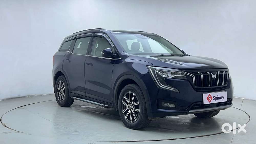 Mahindra Xuv700 2.0 Ax 7 Petrol Mt Str, 2023, Petrol