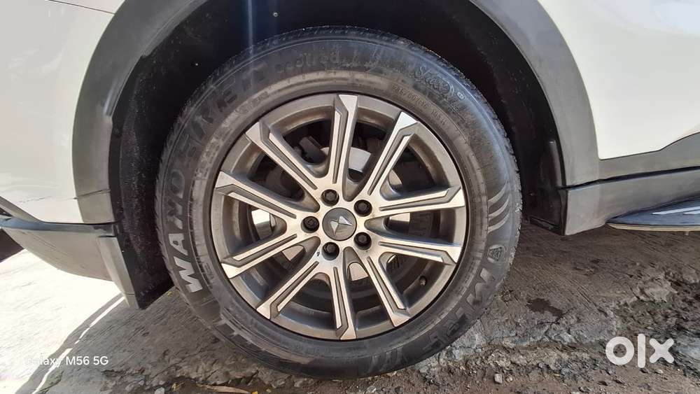 Mahindra Xuv700 2.2 Ax 7 Diesel At Luxury Pack Str, 2022, Diesel