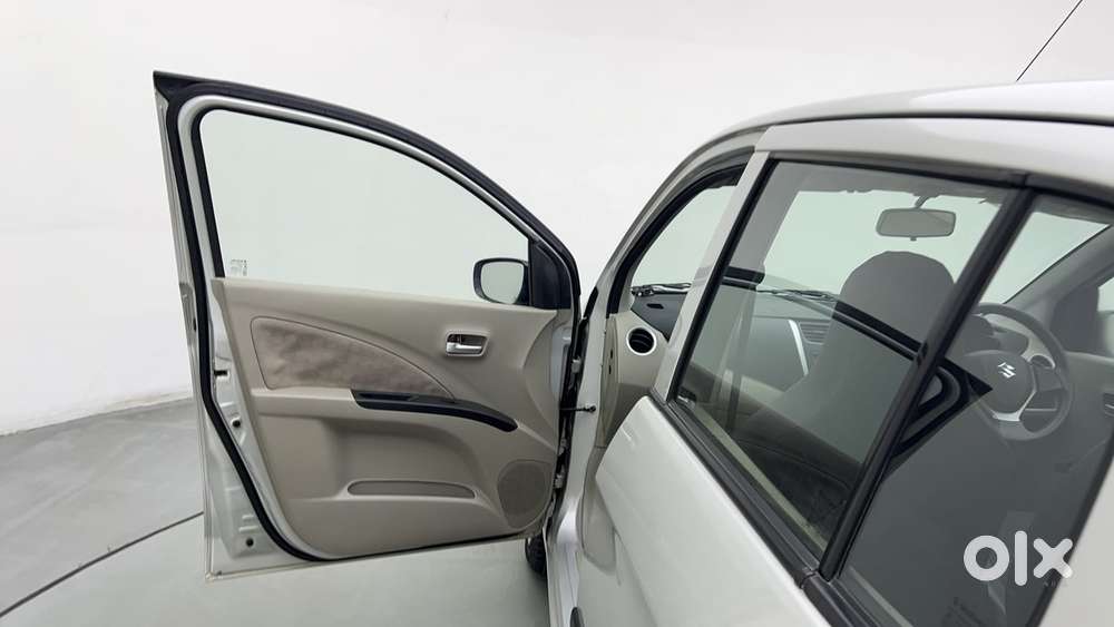 Maruti Suzuki Celerio Zxi Optional Amt, 2016, Petrol