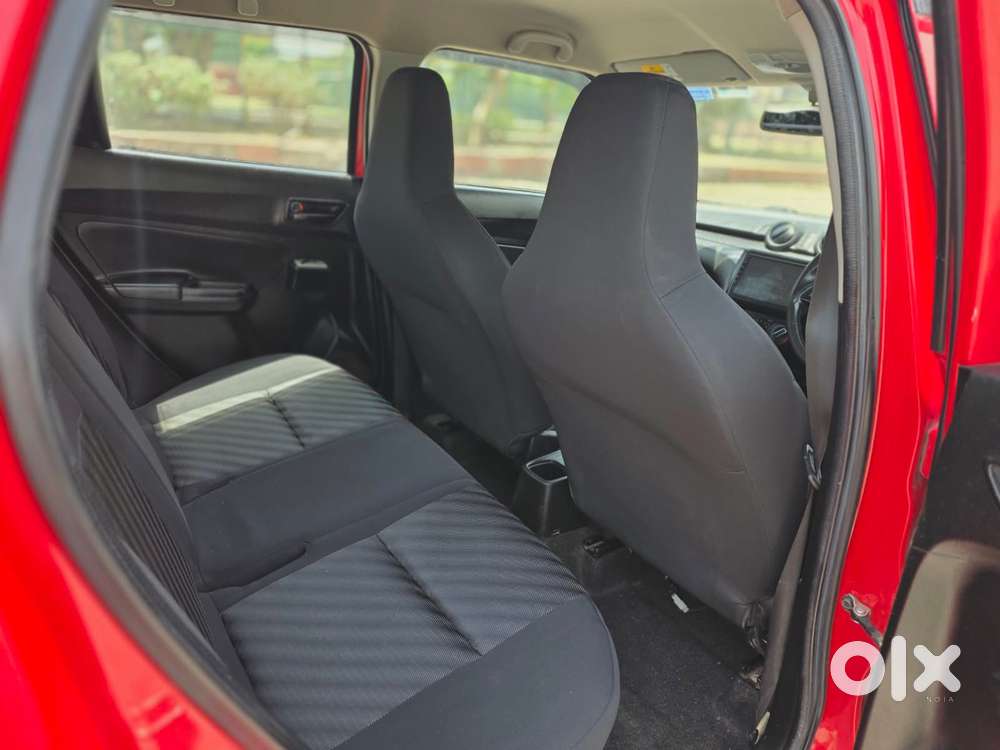 Maruti Suzuki Swift 1.2 Lxi (o), 2022, Petrol