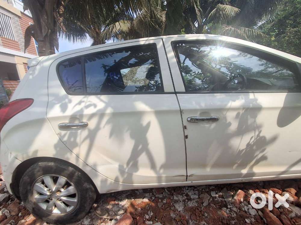Hyundai I20 Active 2013 Diesel 144283 Km Driven