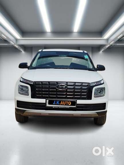 Hyundai Venue E 1.2 Petrol, 2022, Petrol