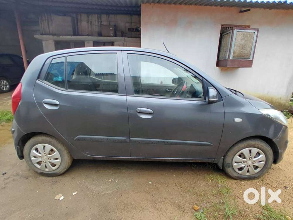 Hyundai I 10 , Petrol , Manual , 2012