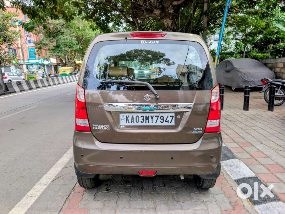 Maruti Suzuki Wagon R 1.0 Vxi Amt, 2016, Petrol