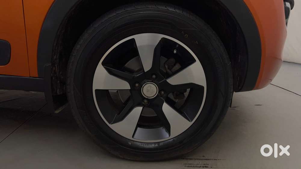 Tata Nexon 1.2 Revotron Xza Plus (o) Dual Tone, 2019, Diesel