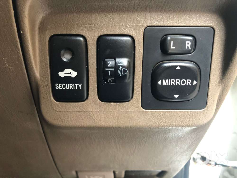 Toyota Innova 2.5 G (diesel) 8 Seater, 2016, Diesel