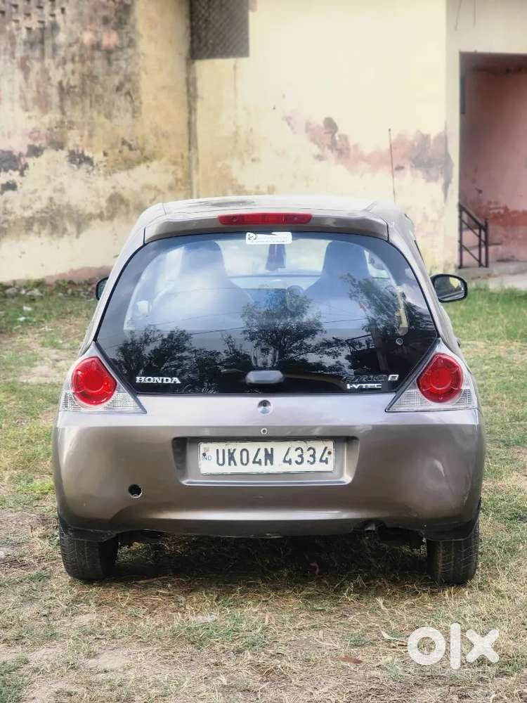 Honda Brio 2012 Petrol Well Maintained