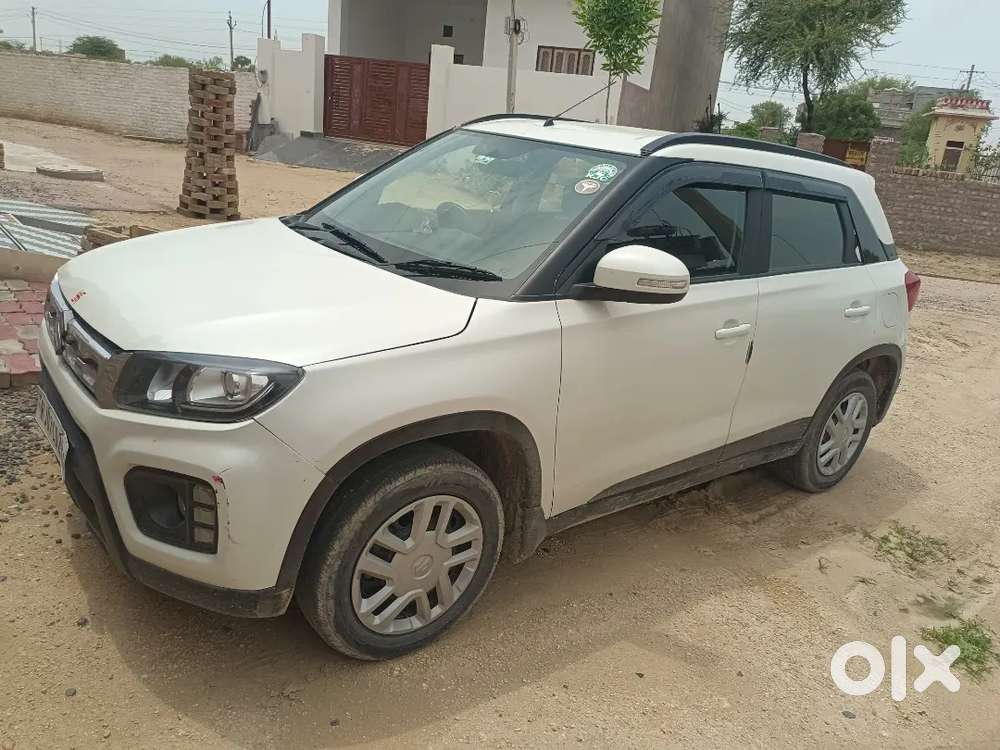 Maruti Brezza 1.5 Lxi 2021