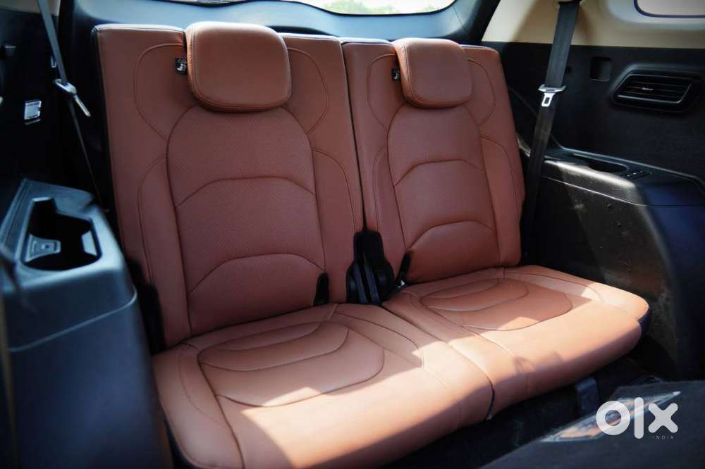 Mg Hector Plus Savvy Pro 1.5 Turbo Petrol Cvt 7 Str, 2023