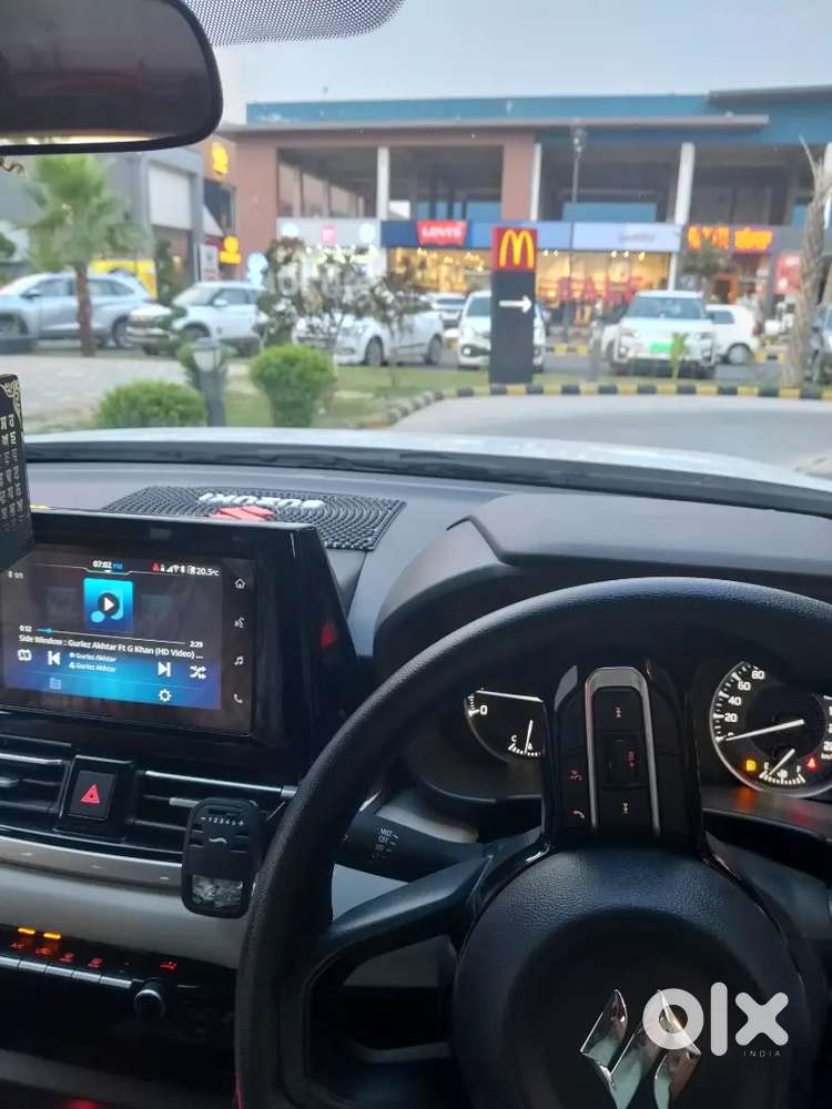 Maruti Suzuki Victoris 2025 Petrol 1500 Km Driven