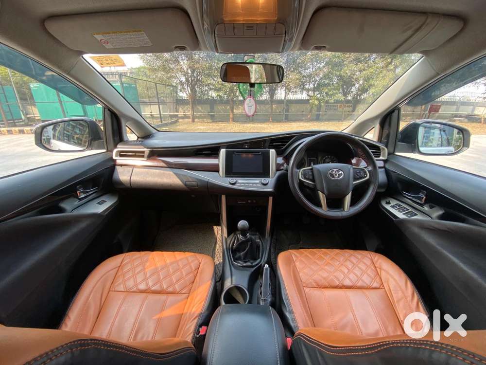 Toyota Innova Crysta 2.4 V, 2016, Diesel