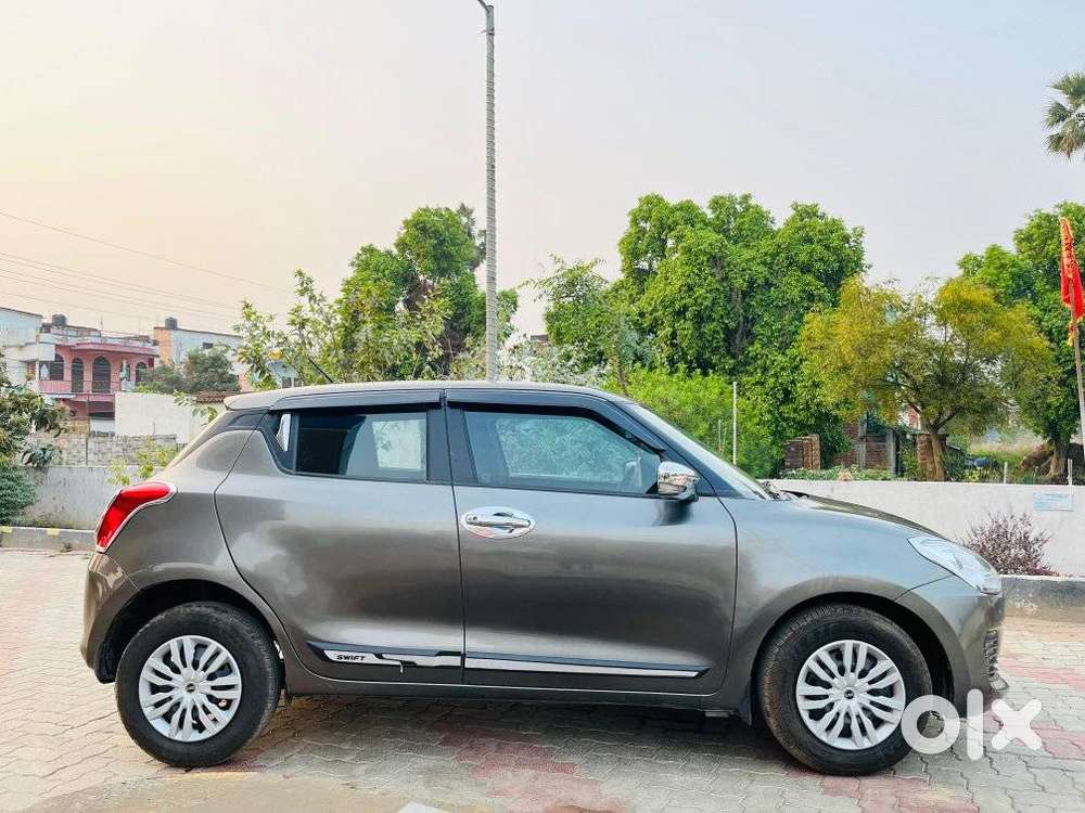 Maruti Suzuki Swift Vxi Optional, 2020, Petrol