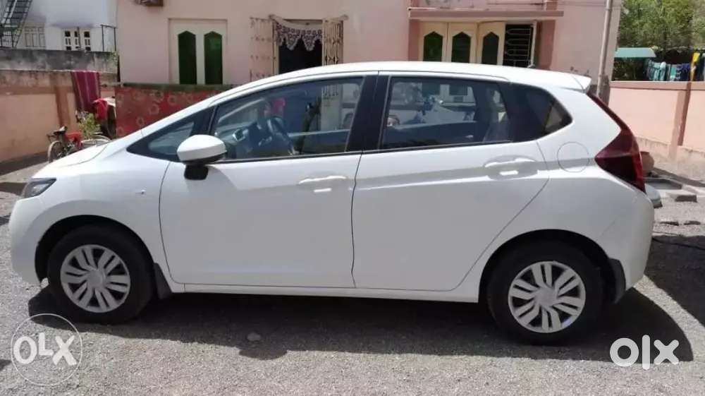 Honda Jazz Sv Mt Petrol 2018
