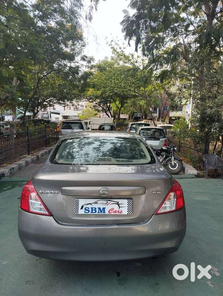 Nissan Sunny, 2012, Diesel