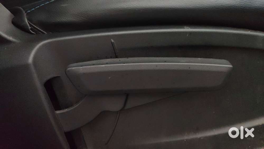 Tata Punch Creative Amt, 2025, Petrol