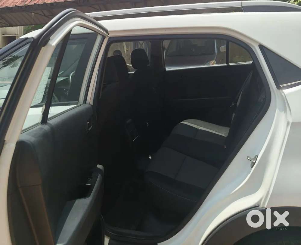 Clean Interior, Good Tyre, Well Maintained, Good Paint Work
