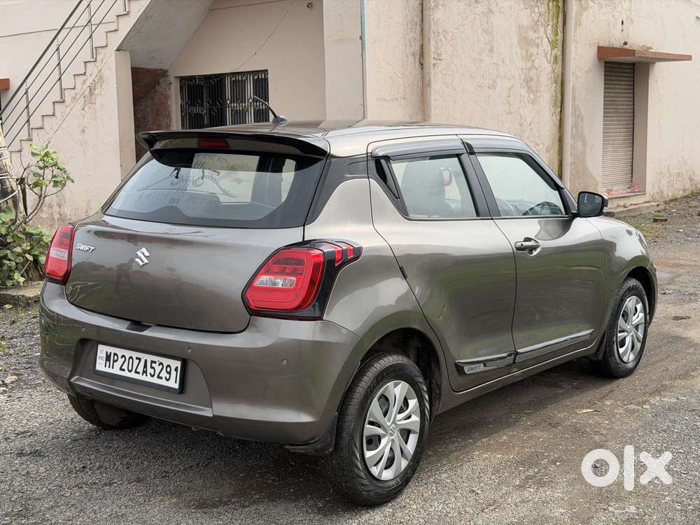 Maruti Suzuki Swift 1.2 Vxi (o), 2022, Petrol