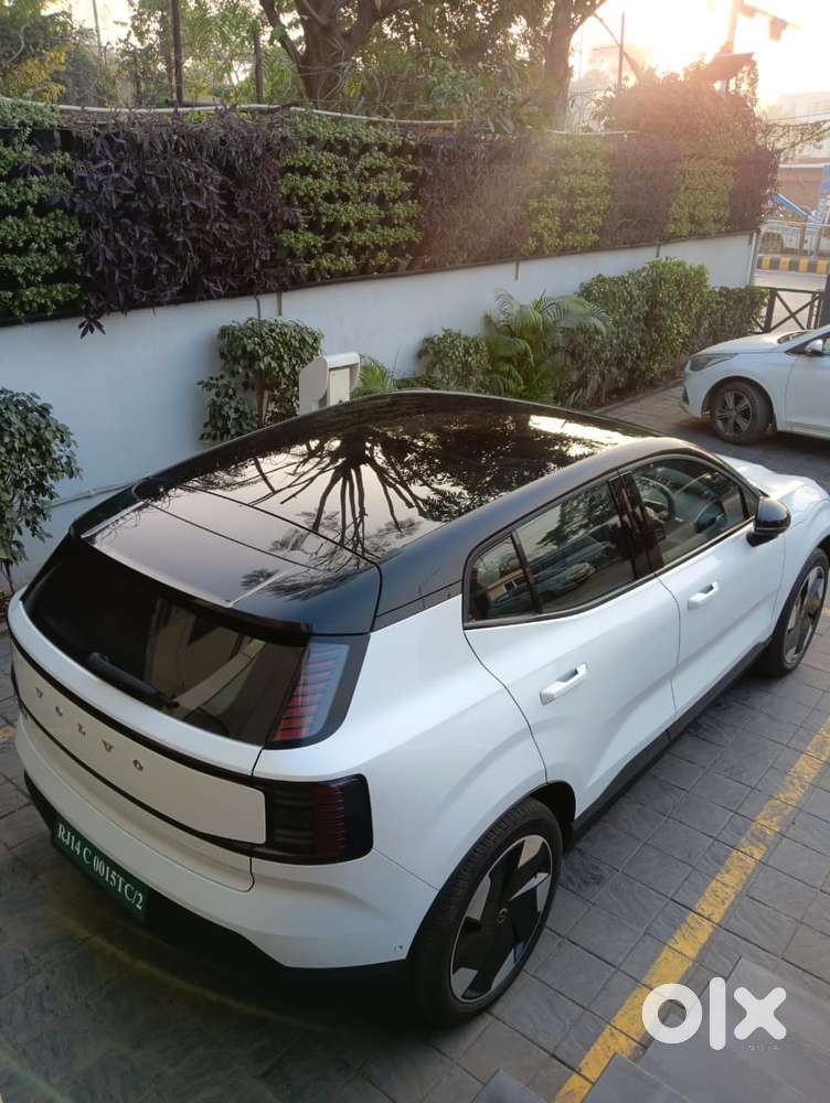Volvo Ex30, 2025, Electric