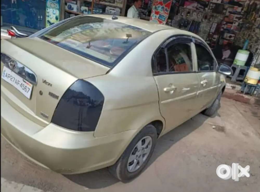Hyundai Verna 2010 Diesel Well Maintained