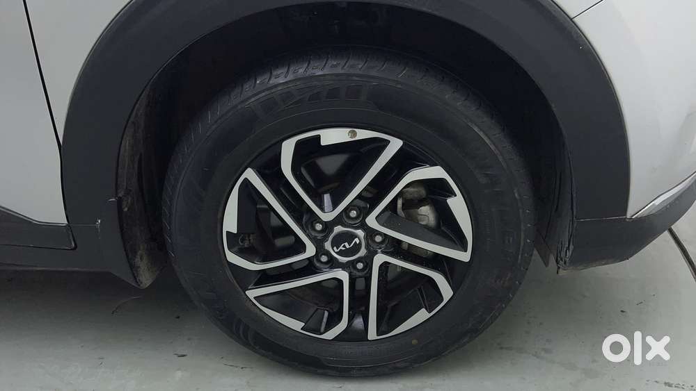 Kia Carens 1.4 Prestige Plus Turbo 7 Str, 2022, Petrol