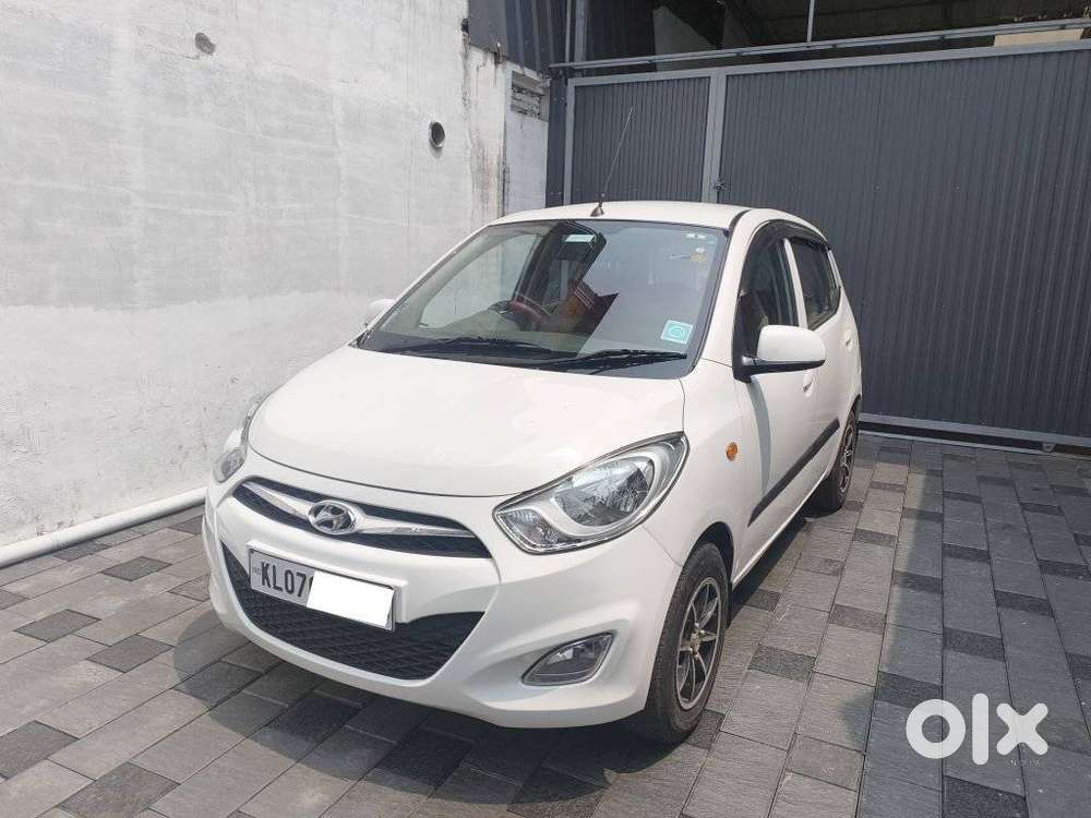 Hyundai I10 Sportz, 2014, Petrol