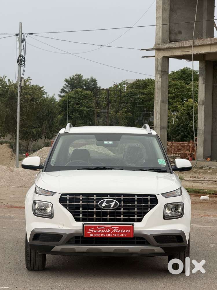 Hyundai Venue S 1.2 Petrol, 2021, Petrol