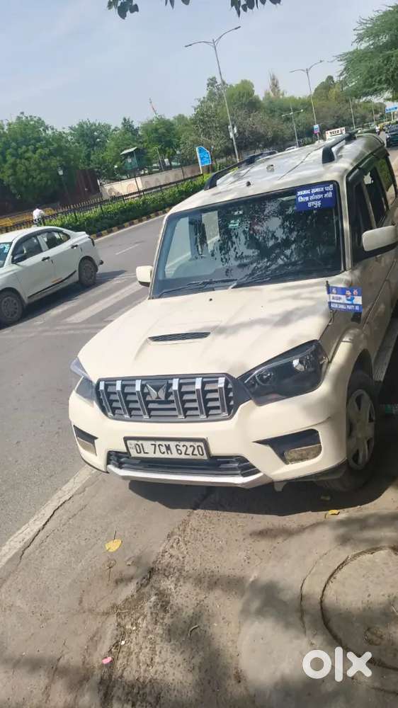 Mahindra Scorpio 2017