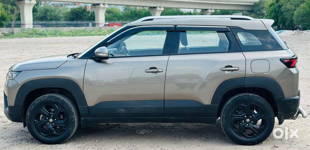 Maruti Suzuki Brezza 1.5 Zxi Smart Hybrid, 2023, Petrol