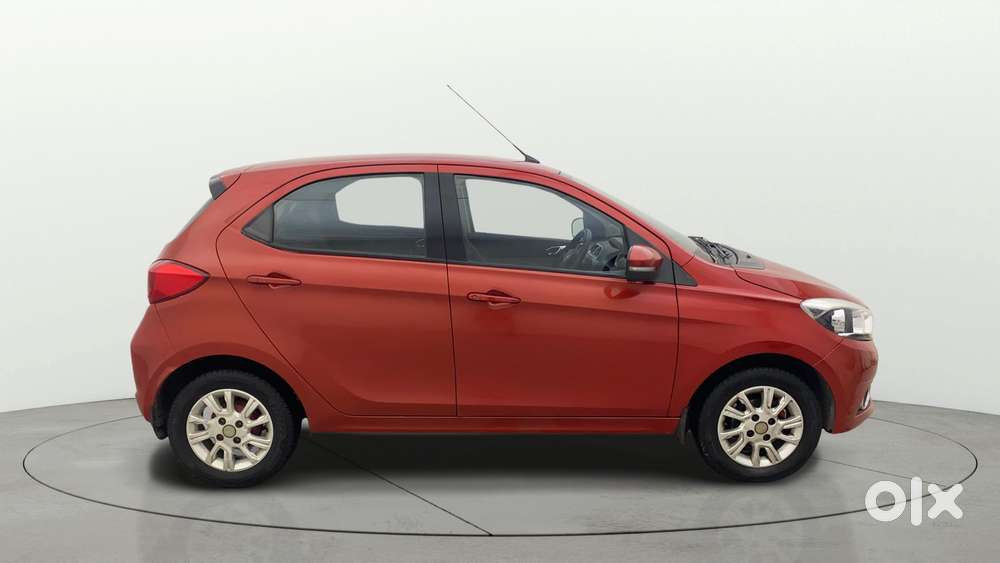 Tata Tiago 1.2 Revotron Xz, 2017, Petrol