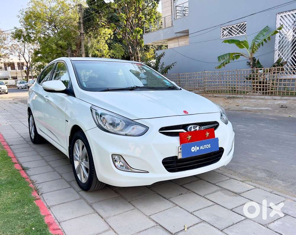 Hyundai Fluidic Verna 1.6 Vtvt Sx, 2012, Petrol