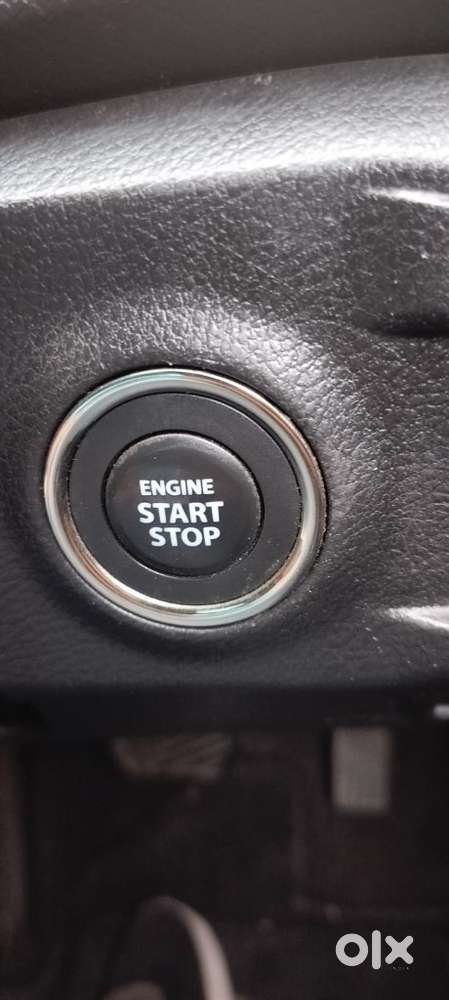 Maruti Suzuki Brezza Zxi Plus At, 2018, Diesel
