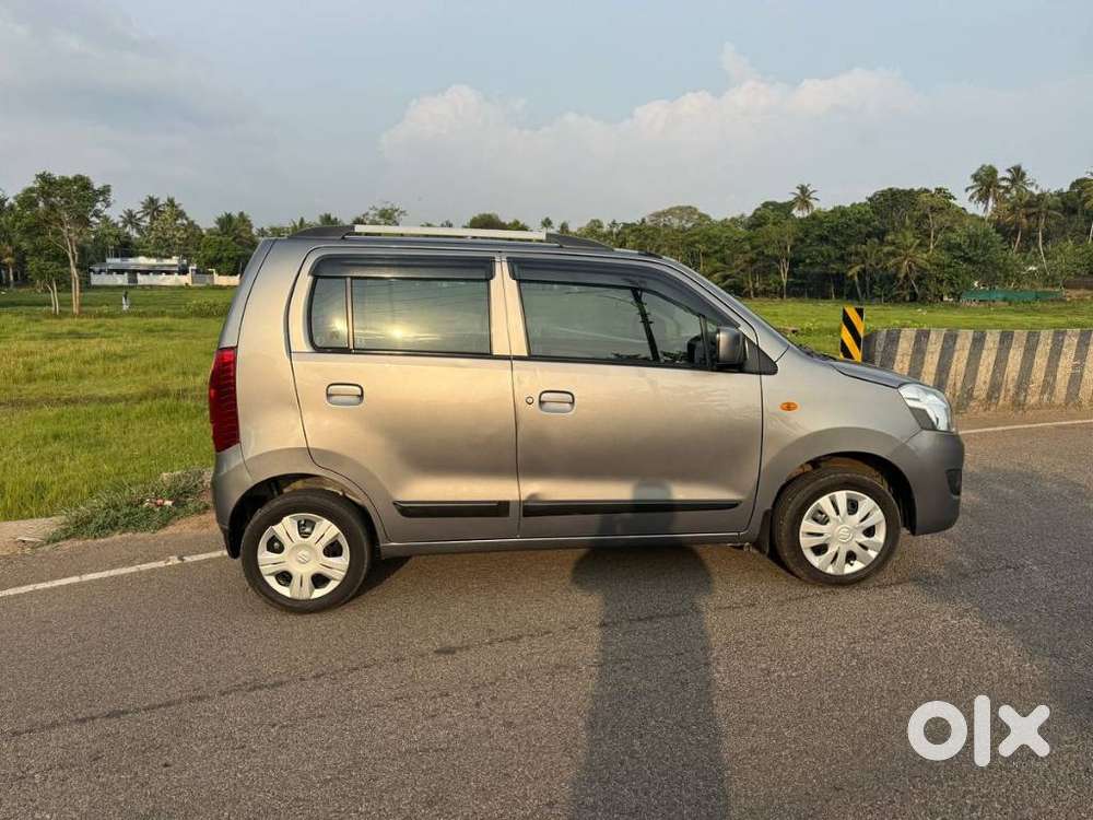 Maruti Suzuki Wagon R Vxi Bs Iv, 2017, Petrol
