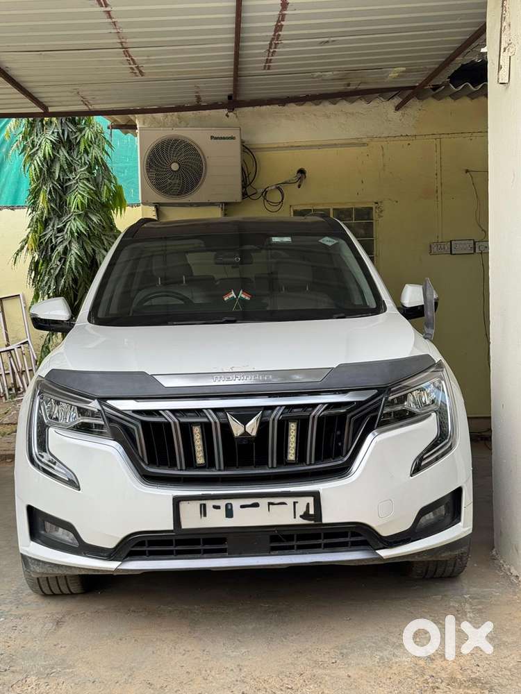 Mahindra Xuv700 Petrol 2021