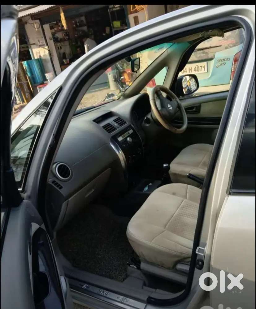 Maruti Suzuki Sx4 2011