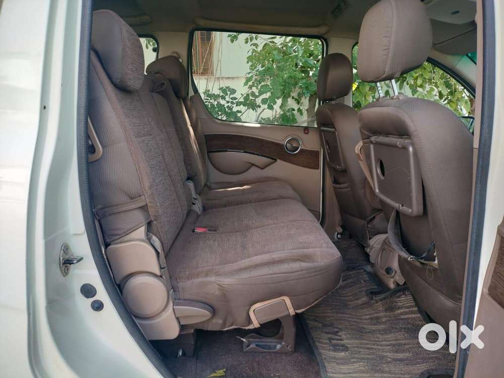 Mahindra Xylo 2009-2011 E8 Abs Airbag Bsiv, 2011