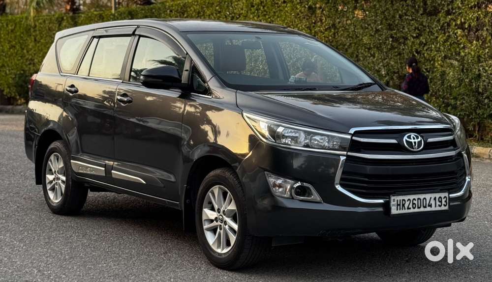 Toyota Innova Crysta 2.4 G Plus Mt 8 Str, 2018, Diesel