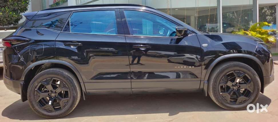 Tata Harrier Fearless Plus Dark Edition At, 2025, Diesel