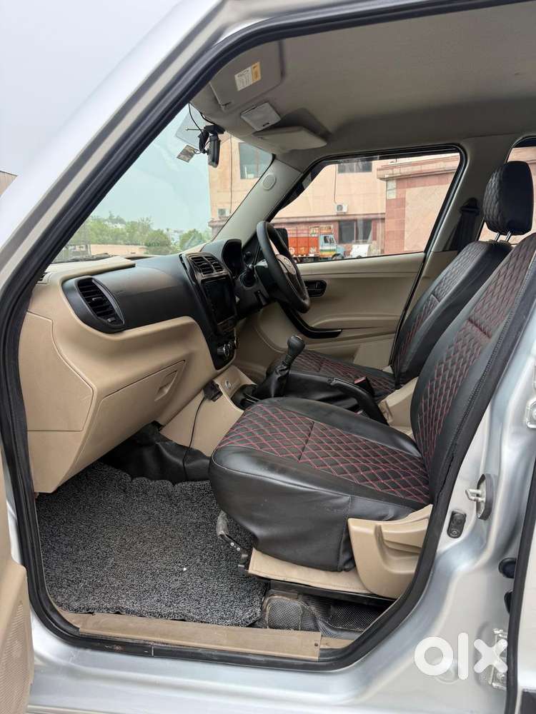 Mahindra Tuv 300 T4 Plus, 2018, Diesel