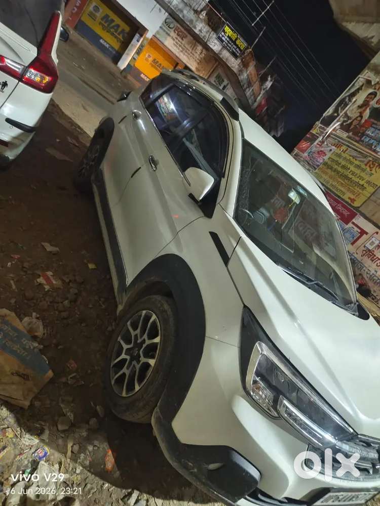 2nd Owner 2023 Maruti Xl6