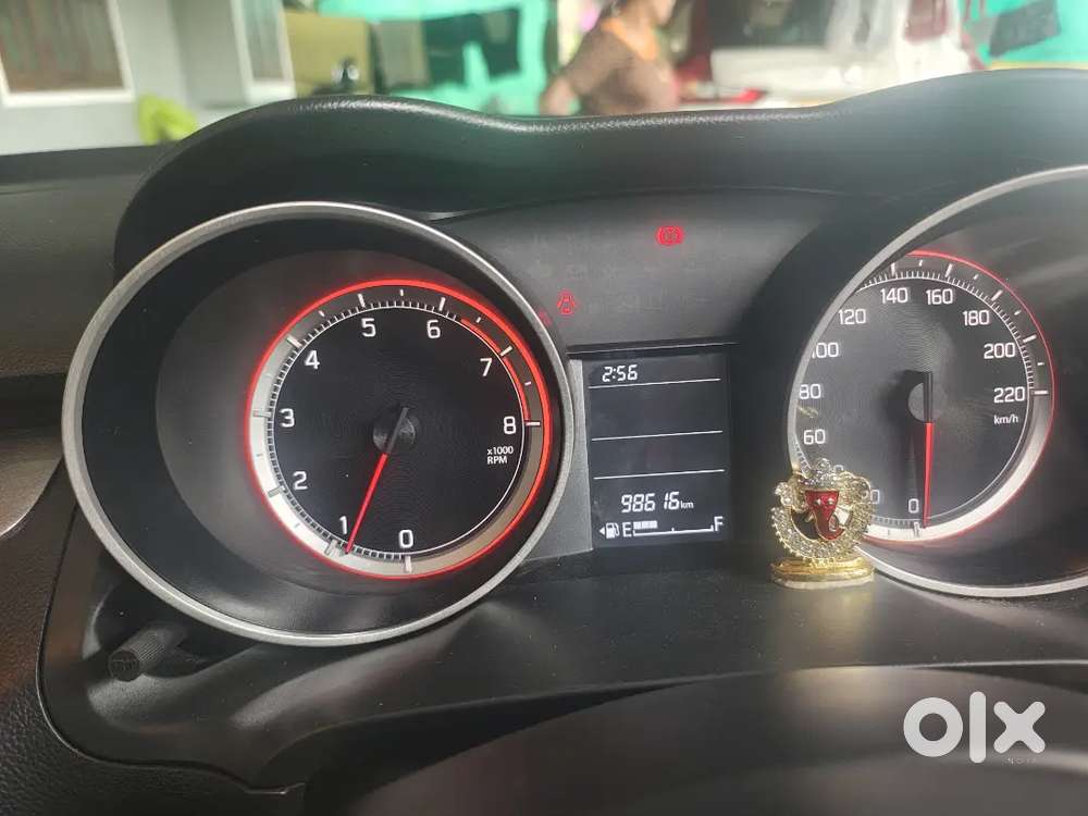 Maruti Suzuki Swift Vxi Petrol 2019