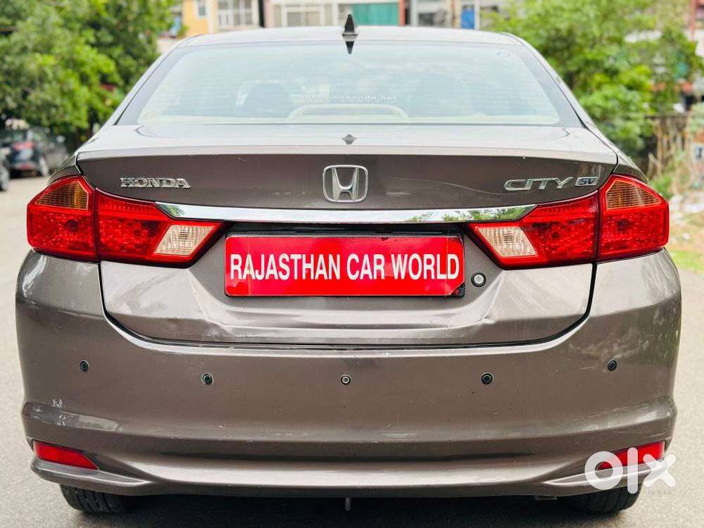 Honda City V Mt, 2015, Cng & Hybrids