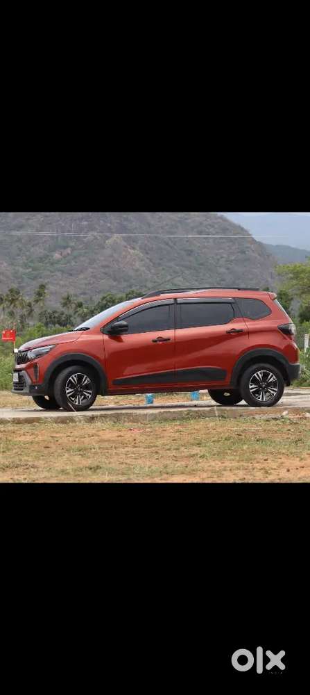 Renault Triber Facelift Rxe 2026 Top Variant