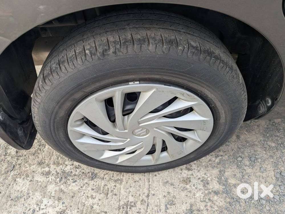 Maruti Suzuki Ertiga Vxi Shvs, 2022, Petrol