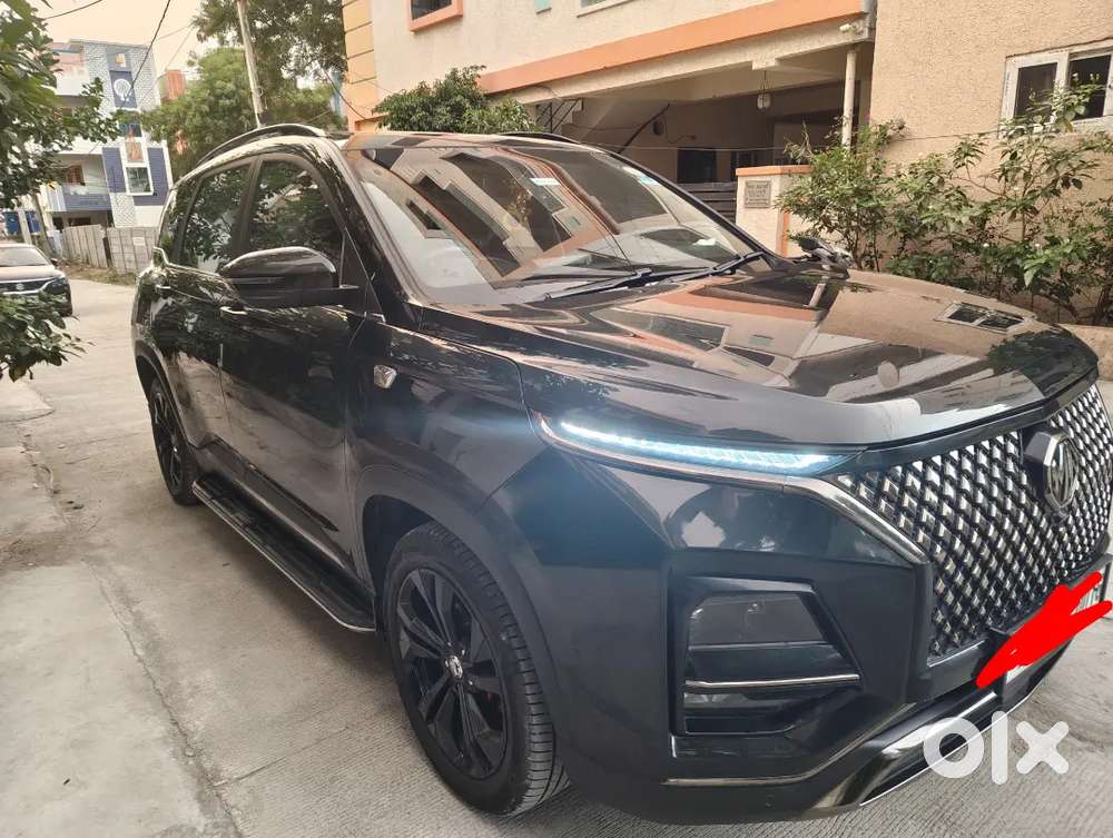 Mg Hector Plus Black Storm 6 Seater Top End Vehicle