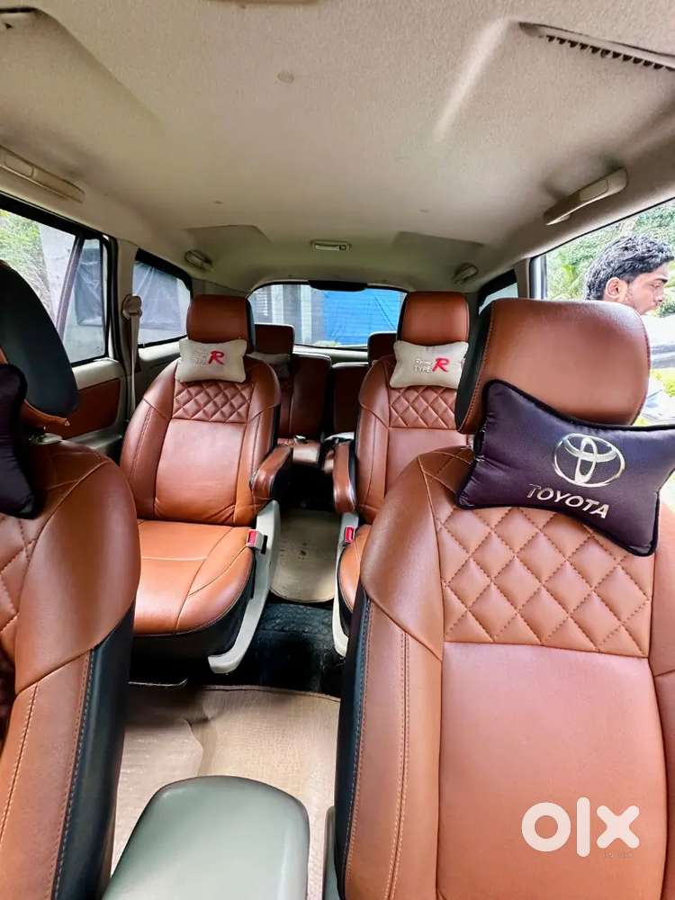 Toyota Innova .model 31/12/2009 G4.original Kerala