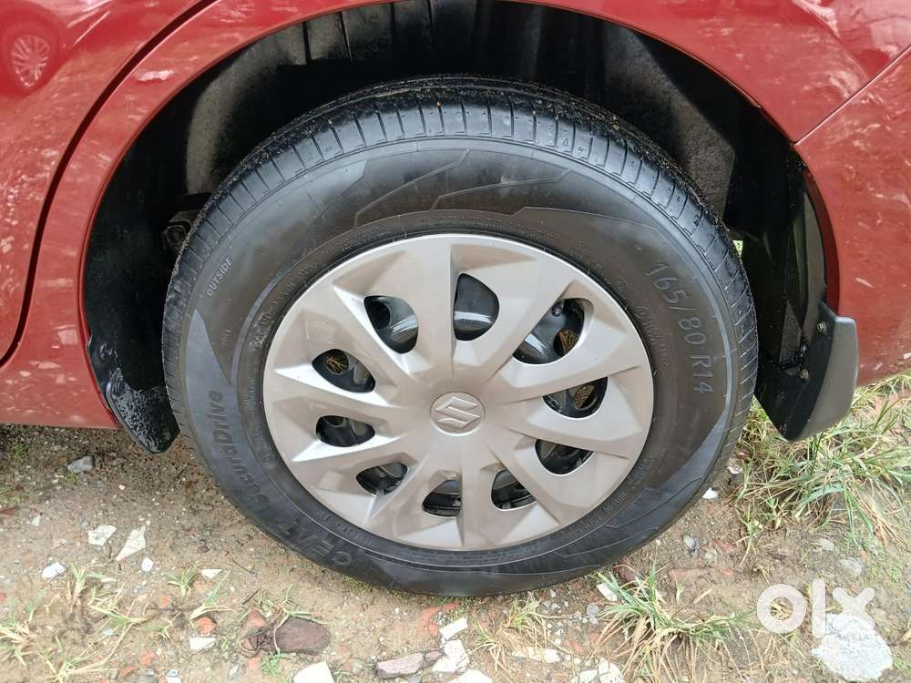 Maruti Suzuki Dzire 1.2 Vxi, 2025, Petrol