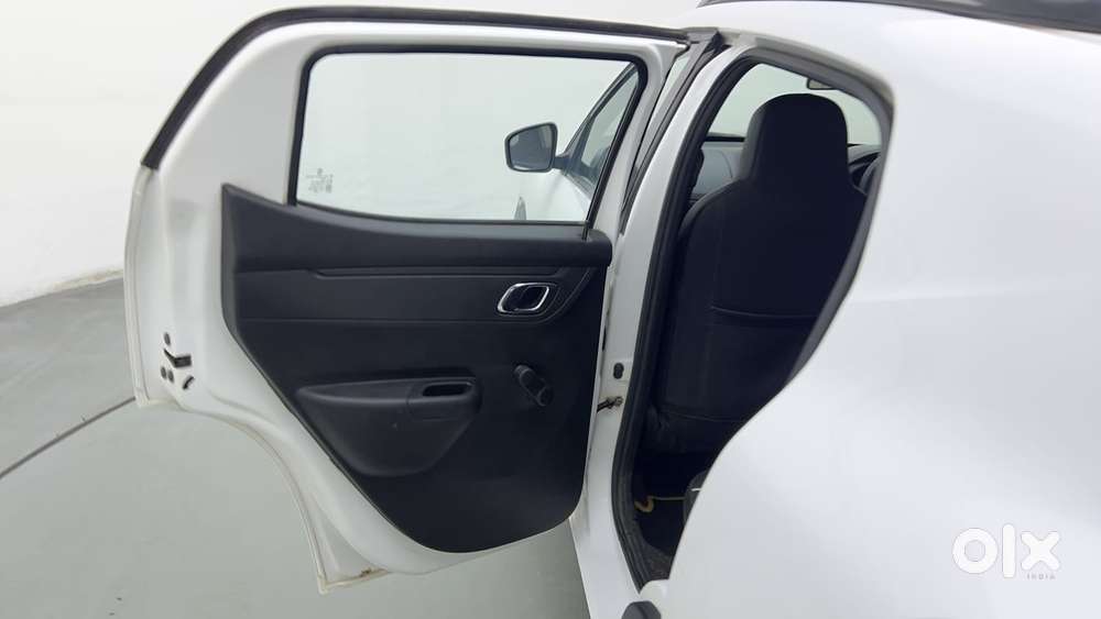 Renault Kwid 1.0 Rxt Sce Special (o), 2019, Petrol