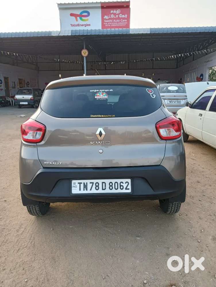 Showroom Condition Light Use